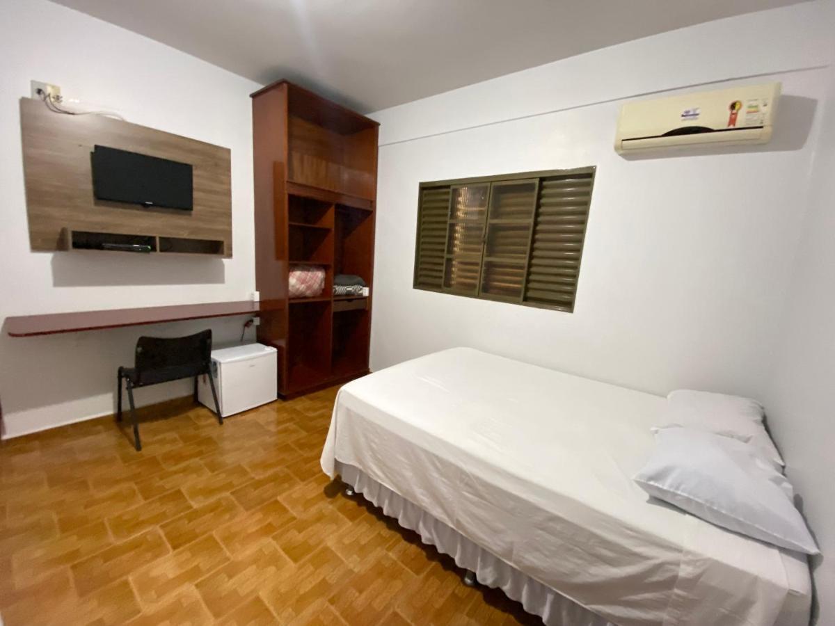 Imperio Hotel Cacu Exterior photo